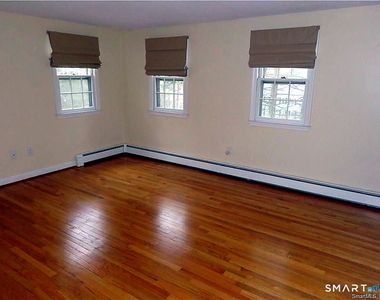 21 Saddle Ridge Drive - Photo Thumbnail 15