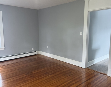231 Main Street - Photo Thumbnail 11