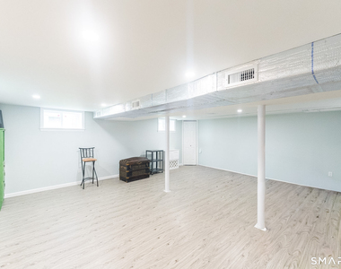 121 Victory Street - Photo Thumbnail 16