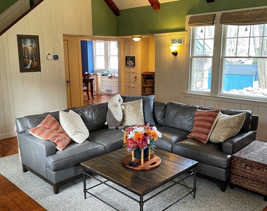 625 Maple Avenue - Photo Thumbnail 14
