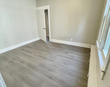 42 Cabot Street - Photo Thumbnail 14