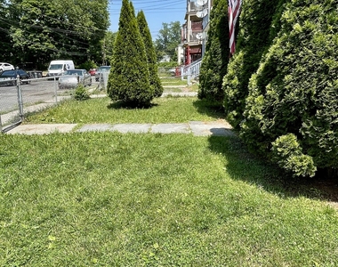 42 Cabot Street - Photo Thumbnail 18