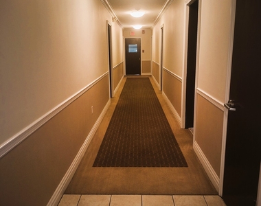 140 Grove Street - Photo Thumbnail 9