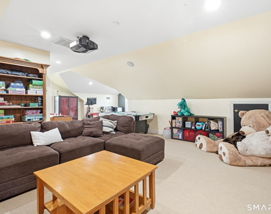 80 Third Avenue - Photo Thumbnail 35