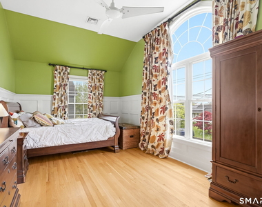 80 Third Avenue - Photo Thumbnail 28