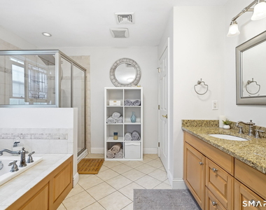 80 Third Avenue - Photo Thumbnail 25
