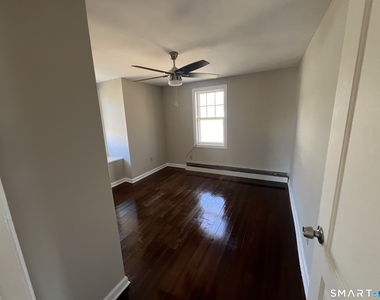 93 White Rock Drive - Photo Thumbnail 8
