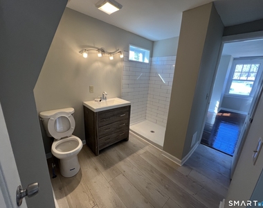 93 White Rock Drive - Photo Thumbnail 9