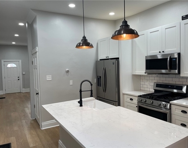 4224 Milgate St - Photo Thumbnail 3