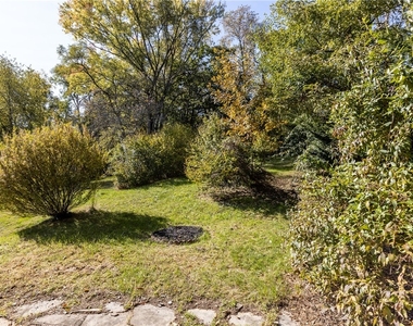 2982 Kestner Avenue - Photo Thumbnail 23