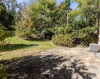 2982 Kestner Avenue - Photo Thumbnail 22