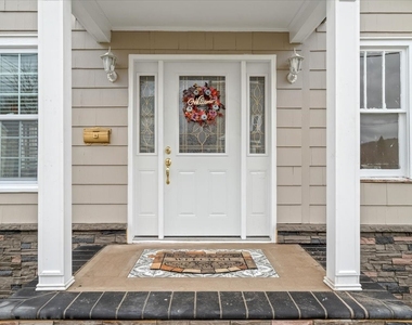 26 Doubleday Street - Photo Thumbnail 2