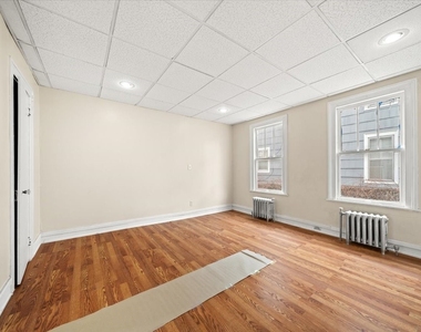 26 Doubleday Street - Photo Thumbnail 10