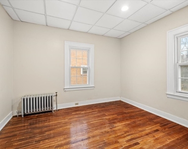26 Doubleday Street - Photo Thumbnail 14