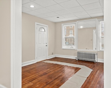 26 Doubleday Street - Photo Thumbnail 7