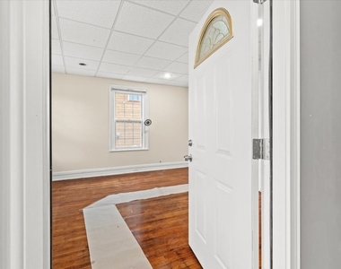 26 Doubleday Street - Photo Thumbnail 4
