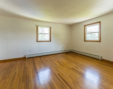 82 Terrace Drive - Photo Thumbnail 8