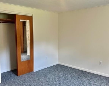 4191 Walworth Ontario Apt 3 Road - Photo Thumbnail 6