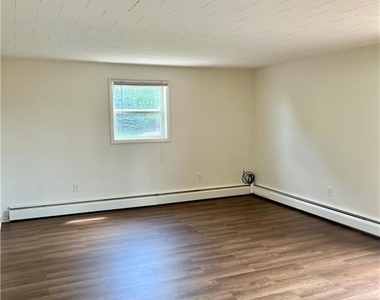 4191 Walworth Ontario Apt 3 Road - Photo Thumbnail 9