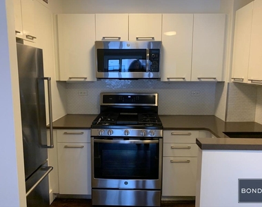 East 63rd Street - Photo Thumbnail 5