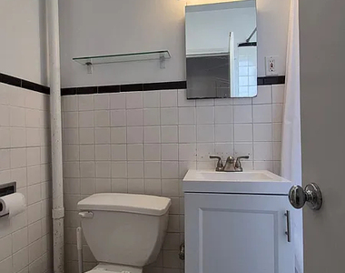 415 W - Photo Thumbnail 6