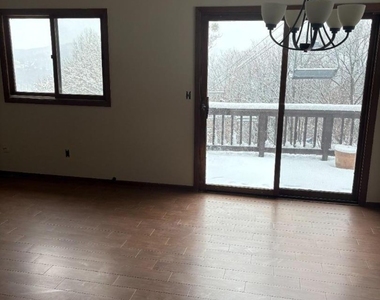 4 Red Lodge Dr - Photo Thumbnail 2