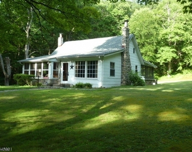 860 Burnt Meadow Rd - Photo Thumbnail 3