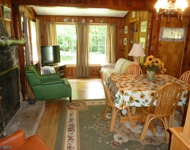 860 Burnt Meadow Rd - Photo Thumbnail 11