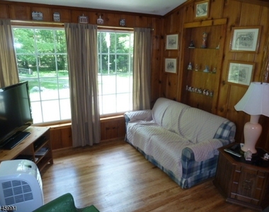 860 Burnt Meadow Rd - Photo Thumbnail 10