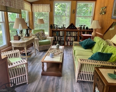 860 Burnt Meadow Rd - Photo Thumbnail 5