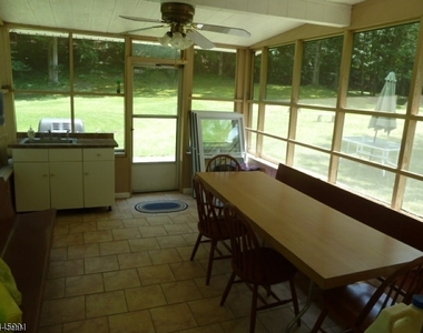 860 Burnt Meadow Rd - Photo Thumbnail 12