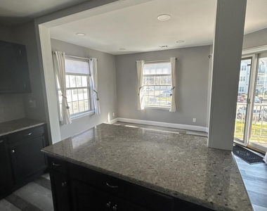 231 Atlantic Street - Photo Thumbnail 7
