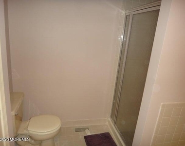 422 Indigo Court - Photo Thumbnail 12
