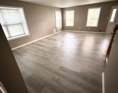 422 Indigo Court - Photo Thumbnail 13