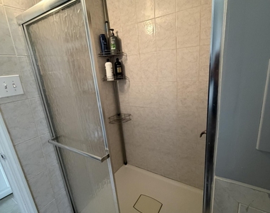 652 Holly Lane - Photo Thumbnail 13