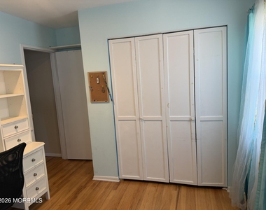 652 Holly Lane - Photo Thumbnail 25
