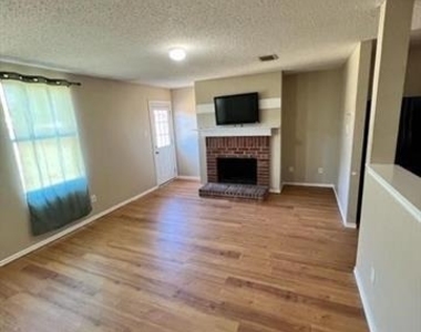 16541 Jasmine Springs Drive - Photo Thumbnail 7