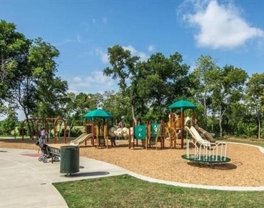 16541 Jasmine Springs Drive - Photo Thumbnail 17