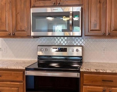 321 Tinker Trail - Photo Thumbnail 6