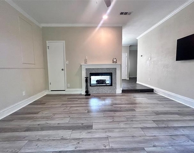 5616 Preston Oaks Road - Photo Thumbnail 6