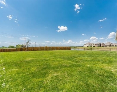 3018 Comal Court - Photo Thumbnail 24