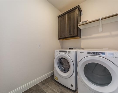 3018 Comal Court - Photo Thumbnail 17