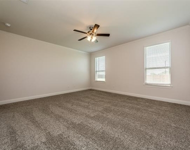 3018 Comal Court - Photo Thumbnail 21