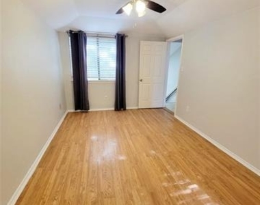 230 Mccarley Place - Photo Thumbnail 10