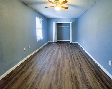 5508 Patton Drive - Photo Thumbnail 13