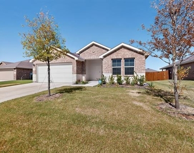 332 Pecos Drive - Photo Thumbnail 1