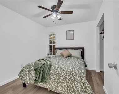 1319 Parkway Court - Photo Thumbnail 28