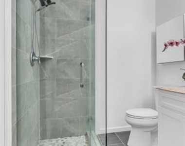 1319 Parkway Court - Photo Thumbnail 12