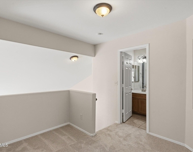 15034 S 47th Street - Photo Thumbnail 18