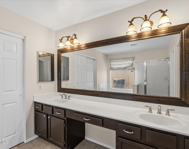 15034 S 47th Street - Photo Thumbnail 12